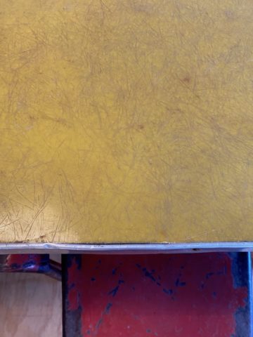 Table Formica Jaune - 8