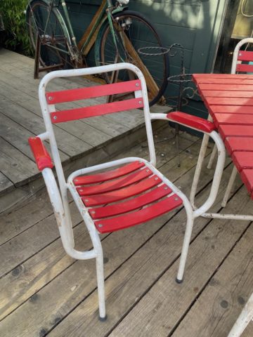Ensemble Table & Chaises Rouge Guinguette - 4