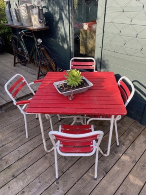 Ensemble Table & Chaises Rouge Guinguette - 8