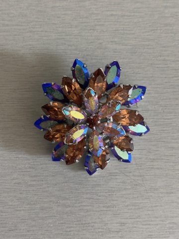 Broches - 13