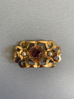 Broches - 35