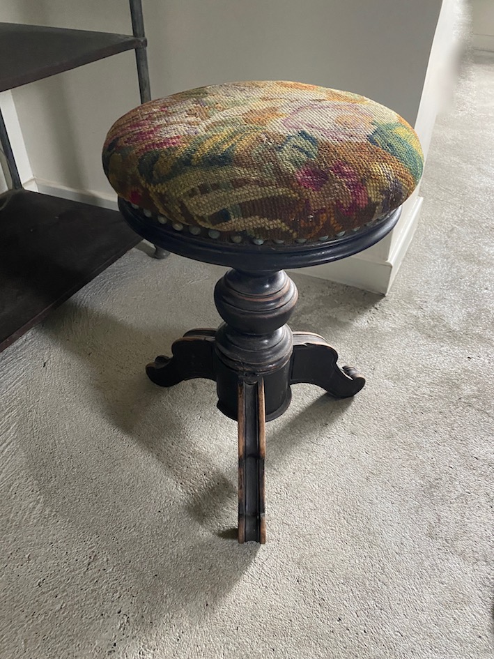 Tabouret de piano vintage brocante Carouche Neuilly-Plaisance